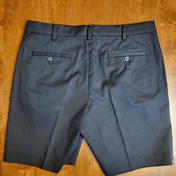 Roundtree & Yorke ~ Sz 36 ~ Travel Smart Shorts ~ NWT - Picture 4 of 8